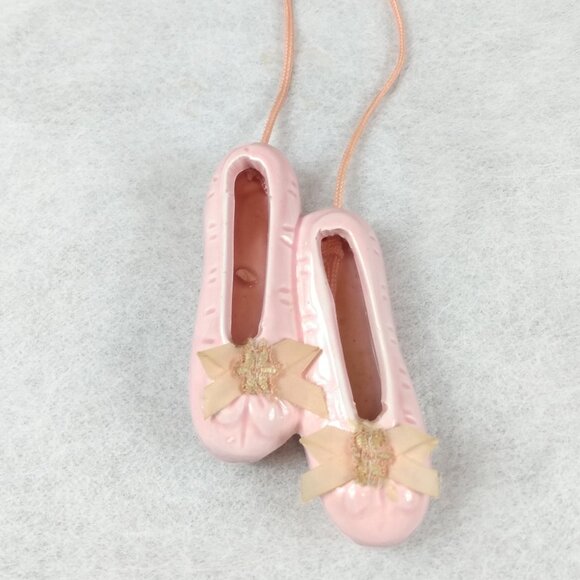 Vintage 80's Ceramic Ballerina Single Light Switch and Ballet Slippers - Picture 6 of 11